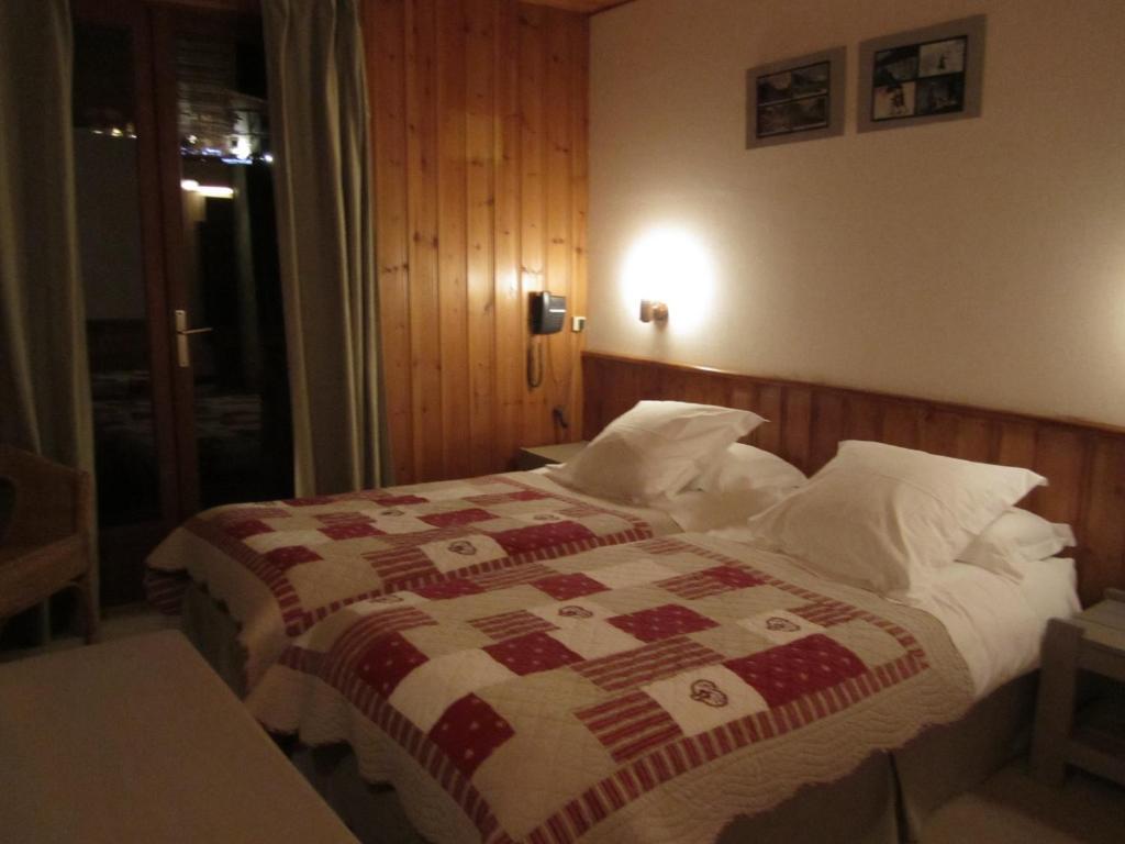 Beausoleil Bed & Breakfast Chamonix Room photo