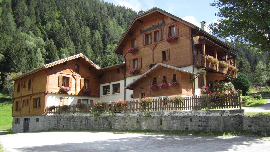 Beausoleil Bed & Breakfast Chamonix Exterior photo